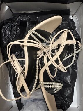 Pearl-Strap Womens Lace-Up Sandals in Cream